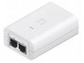 Ubiquiti Gigabitový PoE Injektor 48-24W-WH, 48V, 0