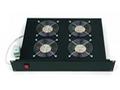 19" horiz.vent.j.4xVent.-220V, 92W termost.2U čern