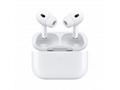 APPLE AirPods Pro (2. gen.) s MagSafe pouzdrem (US