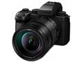 Panasonic Lumix S5 II X + 24-105 mm F, 4