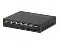 NETGEAR AV Line M4250-40G8XF-PoE++ - Přepínač - L3
